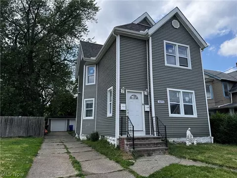 3172 W 71st St, Cleveland, OH 44102