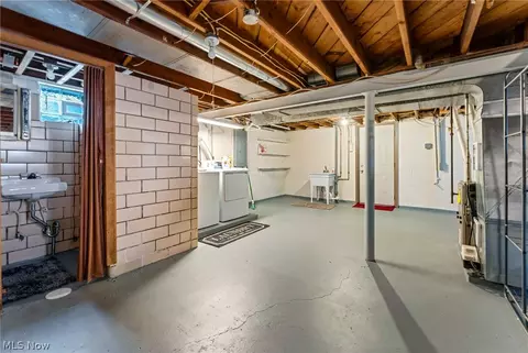 Other - 894 5th St, Struthers, OH 44471 photo 7 of 8