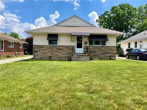 4557 W 223rd St, Fairview Park, OH 44126