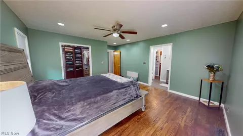 Bedroom - 2934 Denise Dr, Copley, OH 44321 photo 3 of 3