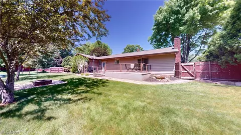 Exterior - 2934 Denise Dr, Copley, OH 44321 photo 3 of 4