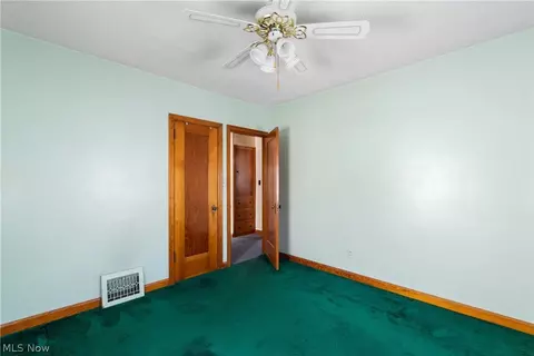 Bedroom - 4433 Aurora St NW, Canton, OH 44708 photo 4 of 6