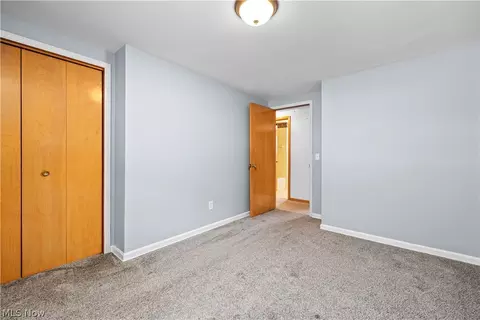 Bedroom - 433 Colgate Ave, Elyria, OH 44035 photo 5 of 13