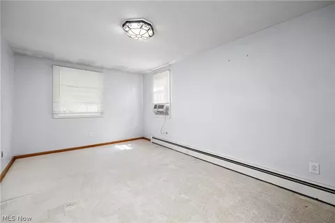 Bedroom - 433 Colgate Ave, Elyria, OH 44035 photo 1 of 13