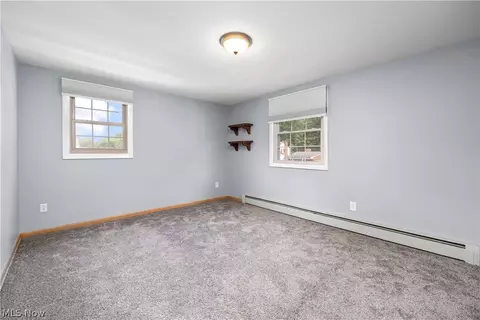 Bedroom - 433 Colgate Ave, Elyria, OH 44035 photo 9 of 13