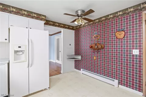 Kitchen - 433 Colgate Ave, Elyria, OH 44035 photo 2 of 4