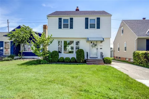 1611 Woodrow Ave, Mayfield Heights, OH 44124