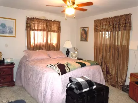 128 E 192nd St, Euclid, OH 44119 photo 11