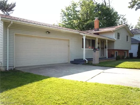 128 E 192nd St, Euclid, OH 44119 photo 25