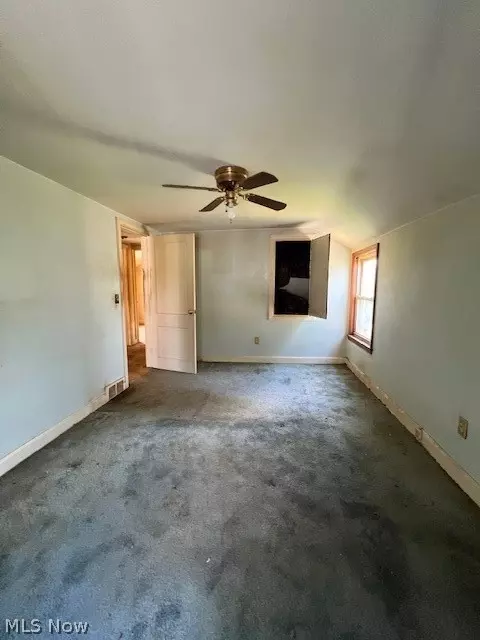 1606 E Maple St NW, North Canton, OH 44720 photo 18