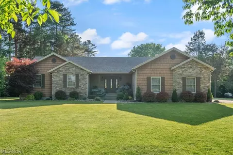 24876 Quarry Rd, Wellington, OH 44090