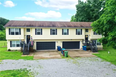 1380 1382 Center Rd, New Franklin, OH 44216