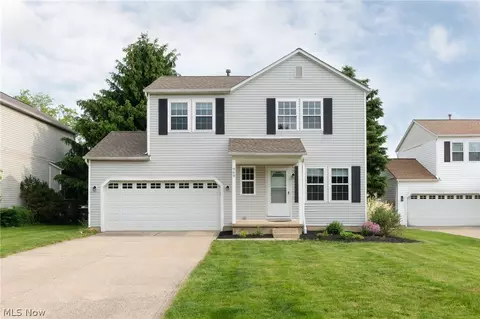 969 Pine Tree Ct, Medina, OH 44256