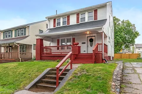 2412 10th St NW, Canton, OH 44708