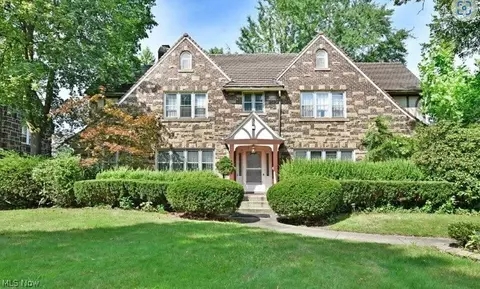 2250 5th Ave, Youngstown, OH 44504