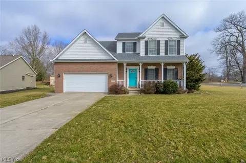 2545 Acorn Ave, Ravenna, OH 44266