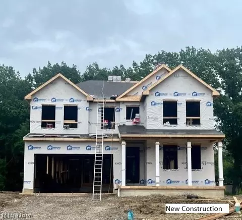 7624 Main St, Olmsted Falls, OH 44138