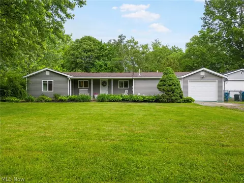 4535 Rock Cut Rd, Norton, OH 44203