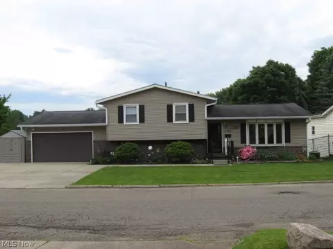 1727 Woodruff Ave NW, Massillon, OH 44647