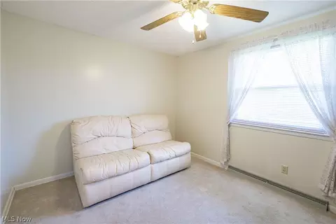 1420 Viola Pkwy NW, Canton, OH 44708 photo 24