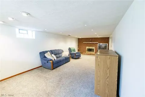 1420 Viola Pkwy NW, Canton, OH 44708 photo 30