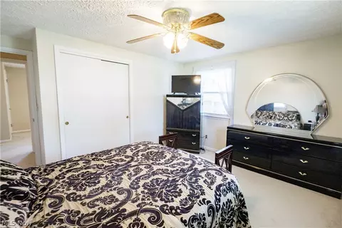 1420 Viola Pkwy NW, Canton, OH 44708 photo 23