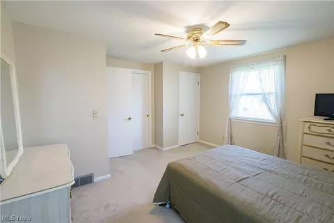 1420 Viola Pkwy NW, Canton, OH 44708 photo 18