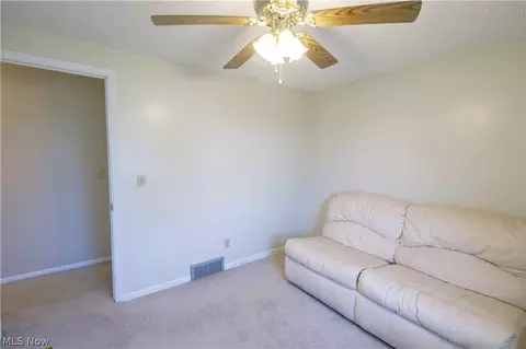 1420 Viola Pkwy NW, Canton, OH 44708 photo 25
