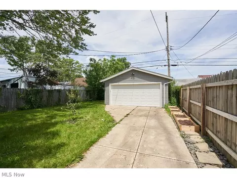 Exterior - 5902 Pelham Dr, Parma, OH 44134 photo 3 of 3