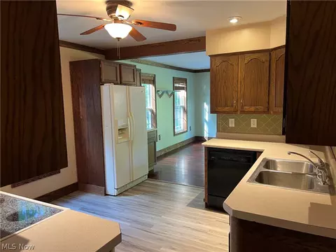 68 Spray Dr, Munroe Falls, OH 44262 photo 7