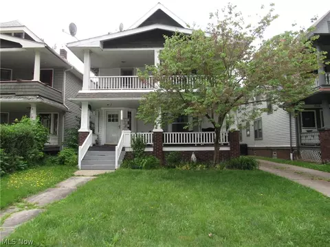 1312 W 108th St, Cleveland, OH 44102