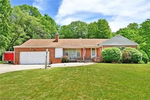 4750 Norquest Blvd, Youngstown, OH 44515