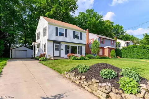 1650 Wiltshire Rd, Akron, OH 44313
