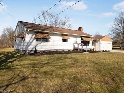 25361 Columbus Rd, Bedford, OH 44146