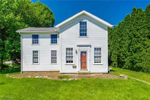 1001 32nd St NW, Massillon, OH 44647