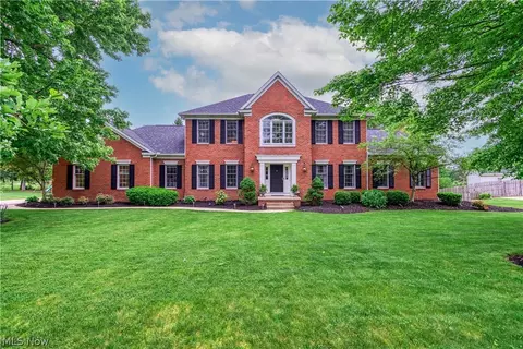 6789 Saint Regis Blvd, Hudson, OH 44236