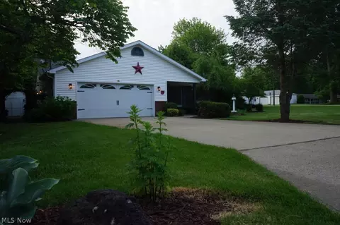 3626 Silvieus St, Ashtabula, OH 44004