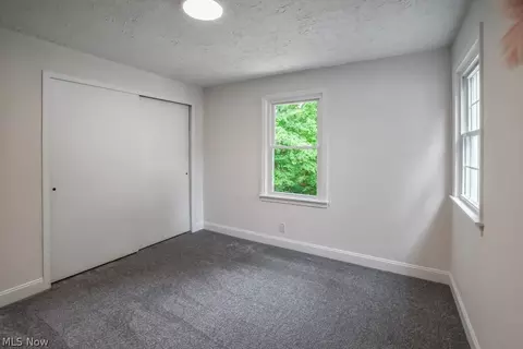 Bedroom - 836 Eaglenest Ave, Akron, OH 44303 photo 6 of 6