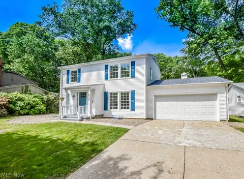 Exterior - 836 Eaglenest Ave, Akron, OH 44303 photo 9 of 9