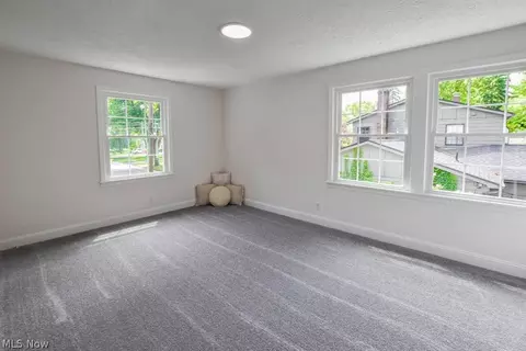 Bedroom - 836 Eaglenest Ave, Akron, OH 44303 photo 1 of 6