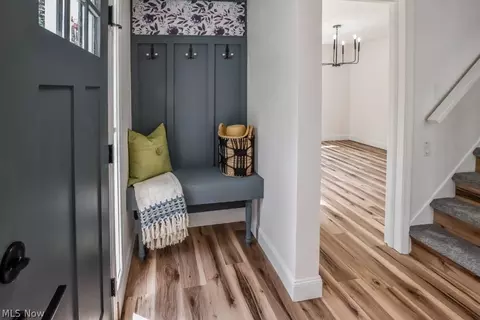 Entry Way - 836 Eaglenest Ave, Akron, OH 44303 photo 1 of 1