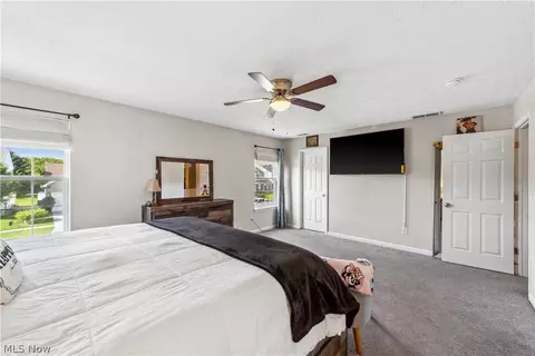 4679 Fields Way, Lorain, OH 44053 photo 18