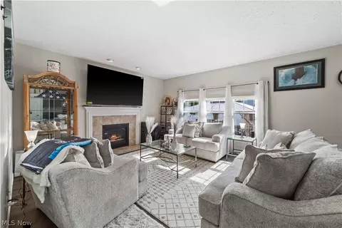 4679 Fields Way, Lorain, OH 44053 photo 5