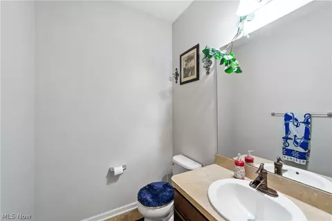 4679 Fields Way, Lorain, OH 44053 photo 12