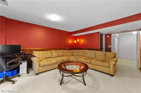 1200 Pinecrest Pl, Willoughby, OH 44094 photo 24