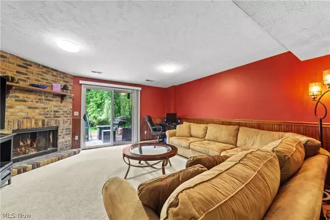 1200 Pinecrest Pl, Willoughby, OH 44094 photo 25