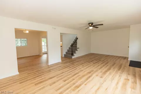 Living - 33665 Baldwin Rd, Solon, OH 44139 photo 3 of 4