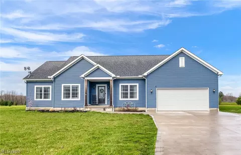 11645 Brosius Rd, Garrettsville, OH 44231