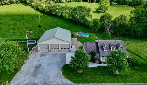 9101 Strasburg Bolivar Rd NW, Strasburg, OH 44680