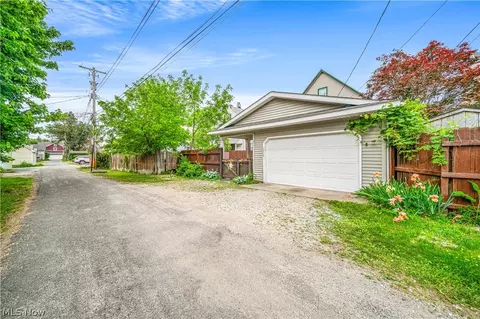 1715 E 45th St, Ashtabula, OH 44004 photo 37